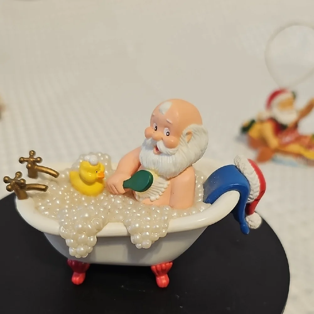 Santa Claus Holiday Ornament And Figurine Set - Multicolor